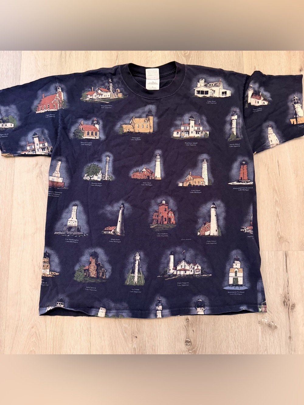 Vintage 90s Great Lakes Lighthouse All Over Print T Shirt XL AOP Gildan Heavy